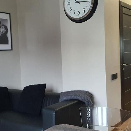 City Centre Apartment 雷泽克内 外观 照片