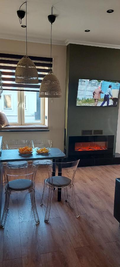 City Centre Apartment 雷泽克内 外观 照片