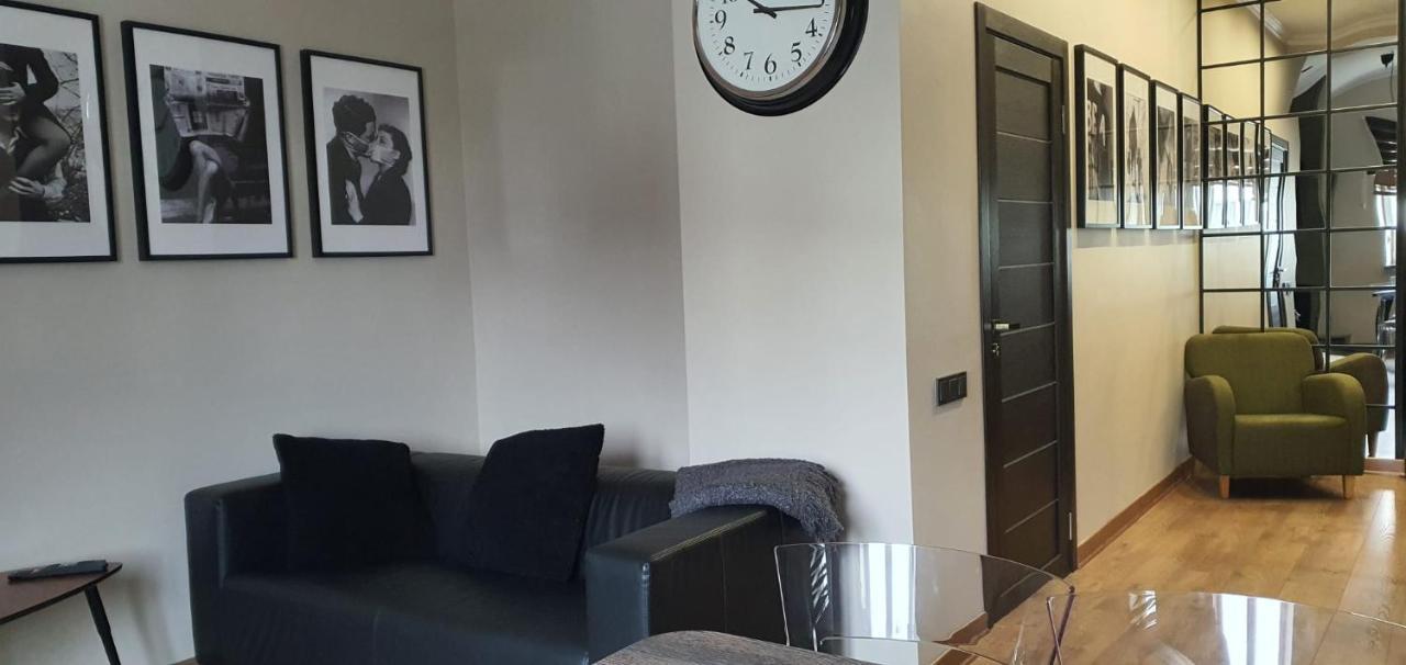 City Centre Apartment 雷泽克内 外观 照片